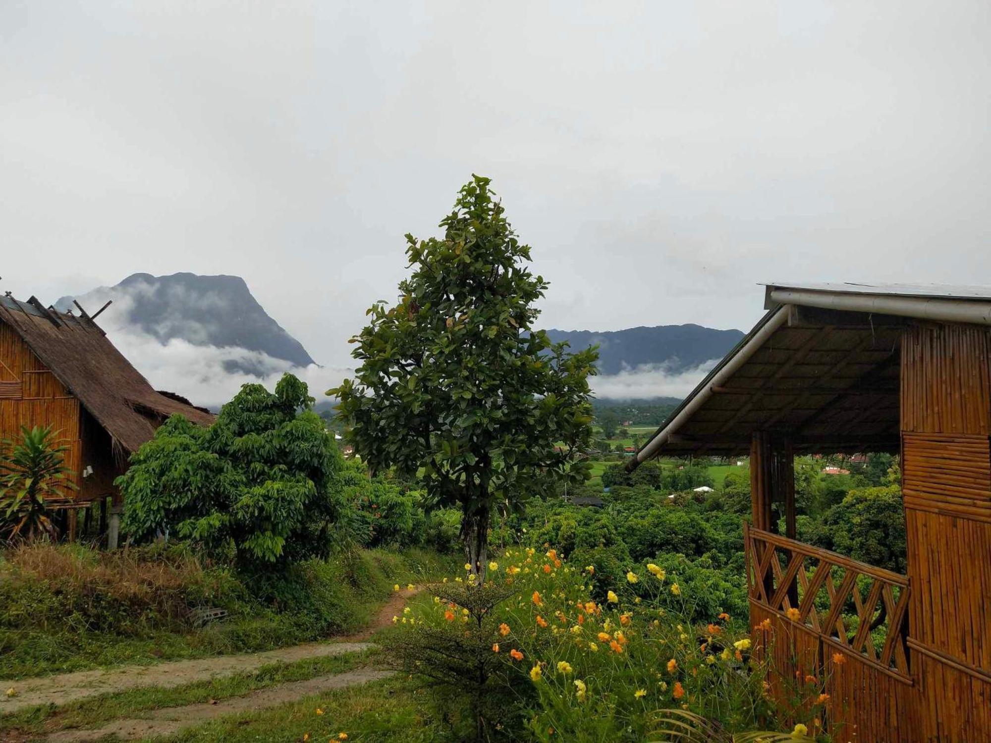 Baan 2 Dao Farmstay Chiang Dao Exteriör bild