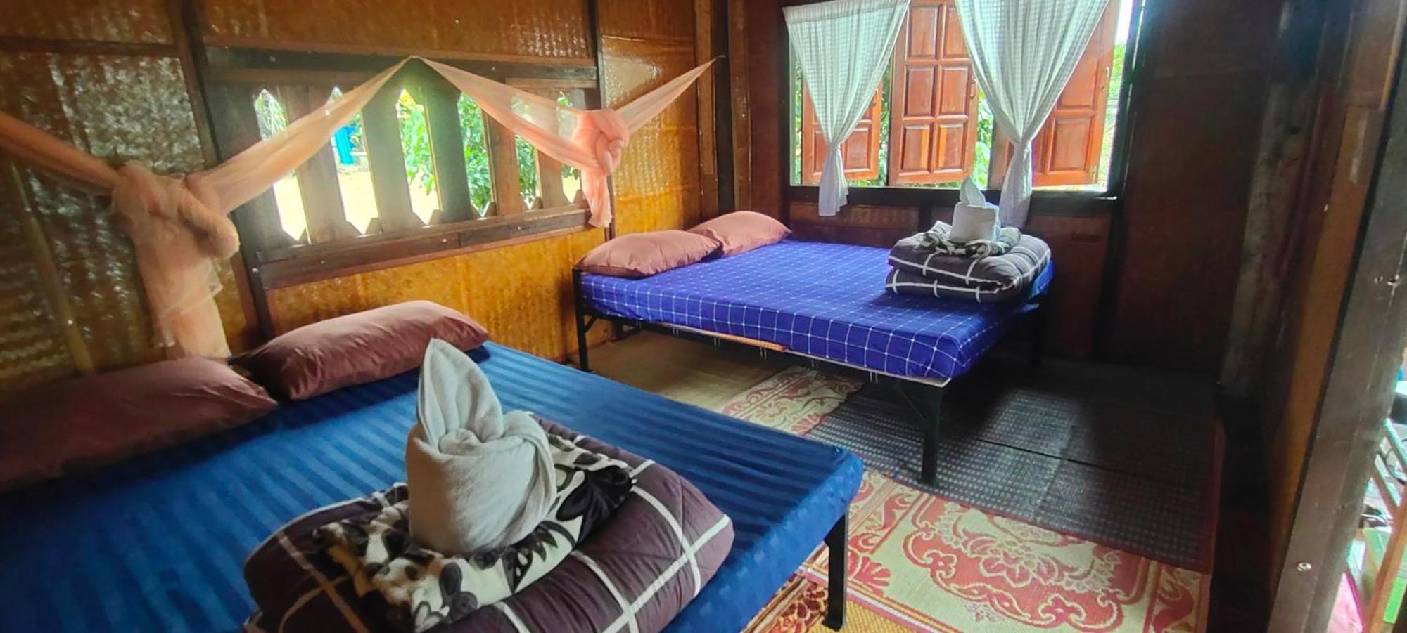 Baan 2 Dao Farmstay Chiang Dao Exteriör bild